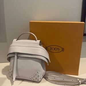Authentic Tod’s crossbody/backpack pebbles leather bag. Only used once